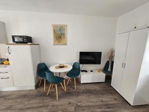 MARIO NV - Studio apt. for 2-3 persons with terrace