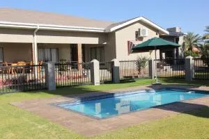 Augrabies Valle Guesthouse - Veldschoen