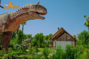 T-Rex Glamping, Dubai Parks and Resorts