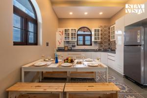 StayVista at Sreelakam with Bonfire, Pool