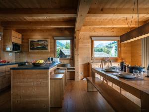 Chalet Le Charmieux - OVO Network
