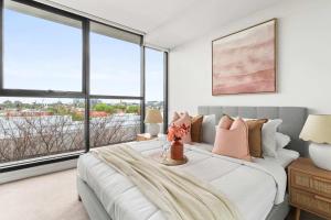 Comfy 2BR Apt Near the Yarra River