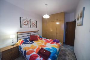 Comodo y luminoso en Cornella -Barcelona-