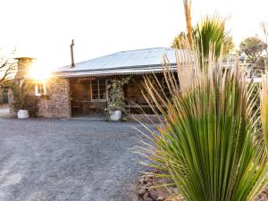 Ou Klipskuur Self-Catering Accommodation