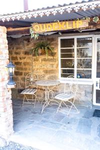 Ou Klipskuur Self-Catering Accommodation