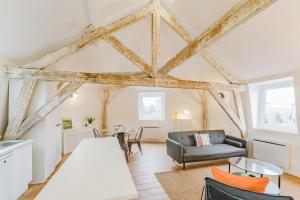 Charming 2-bedroom apartment at Croisé Laroche