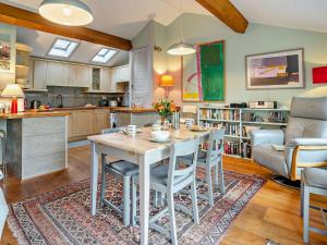 2 Bed in Brecon Town BN140