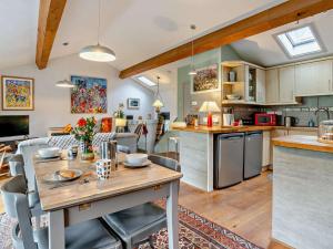 2 Bed in Brecon Town BN140