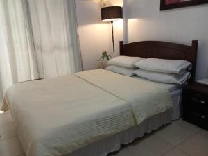 The Redwoods Condominium SM Fairview with Balcony beside Fairview Terraces Mall,Quezon City,Metro Manila Philippines