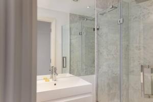 Comeragh Apartments (No WiFi)