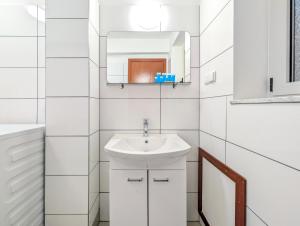 Rynek Wrocław Old Town Apartment by BookingHost