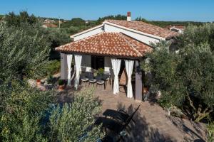 Casa Canziana for 6 people with private pool in Pula