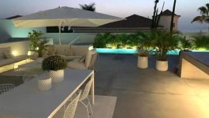 Private Pool, Villa Esperanza by Nivariahost