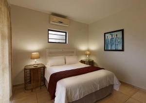 My Den Beachfront B&B and Self-Catering