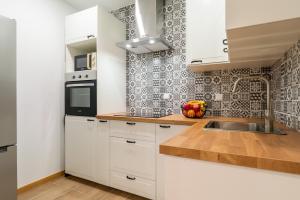 Bright & Spacious Flat in Matosinhos by HostWise