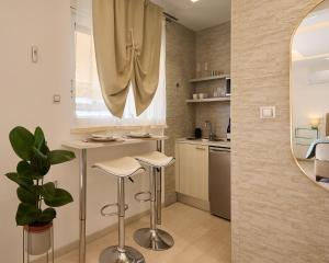 Acropolis view modern studio