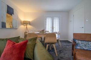 Corsehill Cottage - 3 Bedroom, 2 bathroom House