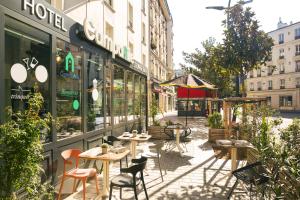 CAMPANILE PARIS - Clichy Centre
