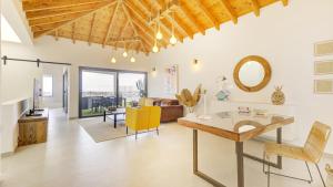 Sunshine The View Heated Pool Air-Con Adult only