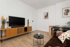 Family Apartment near the Beach in Sopot by Noclegi Renters