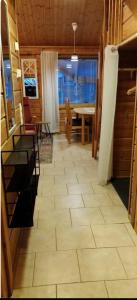 Levi Chalet de Cherry