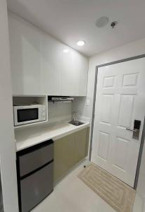 Studio Condo Unit- Bayani Hall Dagupan