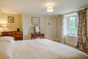 3 Bed in Calbourne oc-g33538