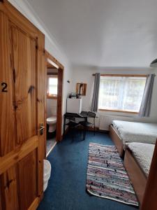 Kishorn Seaside House - Rooms