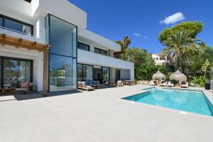 Villa Ca Naomi by Marhen Homes