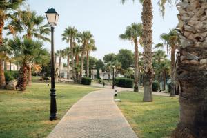 Hotel Moon Dreams Marina Parc