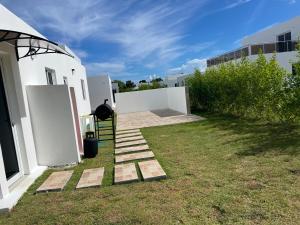 Paradise away from home