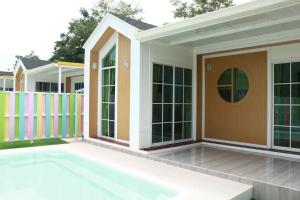 บ้านสวนแสงหล้า วิลล่า รีสอร์ท