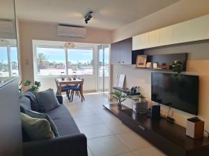 Your Luxurious Home Near The Dunes!