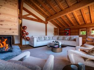 Chalet Ellambra - OVO Network