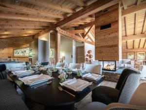 Chalet Ellambra - OVO Network