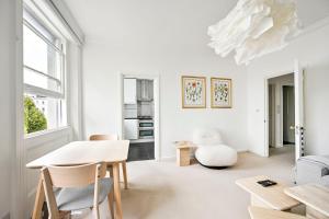 Argyl - Stanhope Gardens 2 Bedroom Apartment