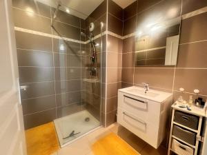 Appart 2 Chambres Charley super emplacement et parking