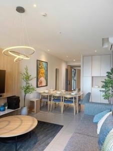 White Oat Retreat 3Brs x 2Wc x View City