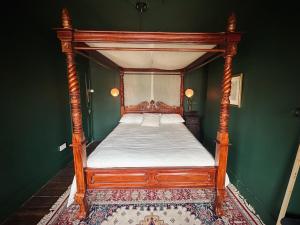 Margate Manor - Rooms by the Sea