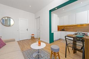 Charmant 2P à Roquebrune-Cap-Martin, plage & clim