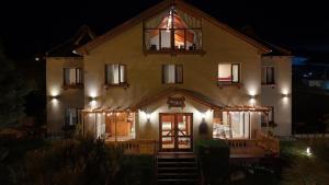 Hotel Koi Mahik