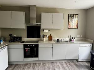 Penthouse Parade Apartment, Sleeps 6