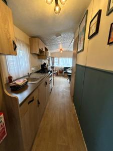 Cozy Mobile Home Tante Truus met privé infrarood sauna - Recreatiepark t Veluwshof - VELUWE