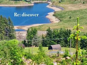 Foresters Retreat Glamping - Cambrian View- Vaccinated dogs over the age of 2 are accepted