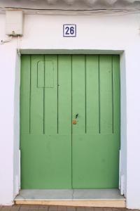 Resolana 26 by SIERRA VIVA