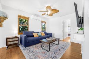 2BR-2 mins to Ocean-Sleeps 8-Pets