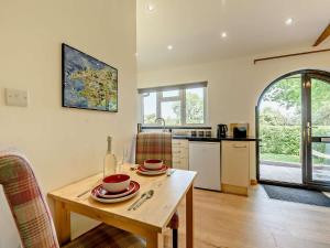 1 bed property in Saundersfoot 91903