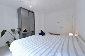 Modern & charming home in Hackney