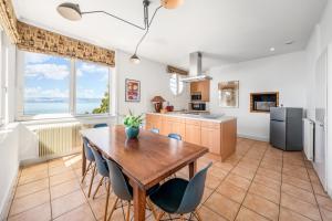 Villa heart of Evian swimming pool