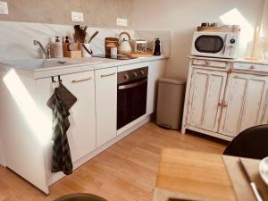 Leptitcosy appartement avec parking et jardin à 5 mn du centre historique de Bayeux